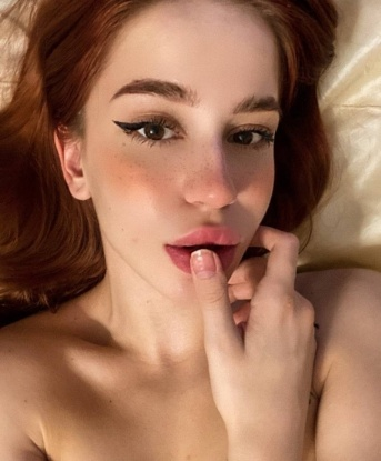 Игривая и страстная соблазнительница ждет тебя для отличного времяпрепровождения. Не упусти шанс испытать настоящее удовольствие! 2262, 20 лет